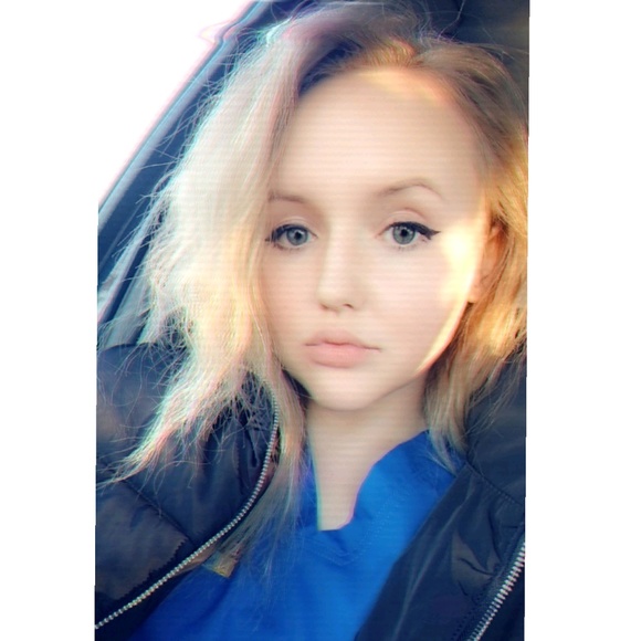 Meet your Posher, Miranda - Picture 1 of 1